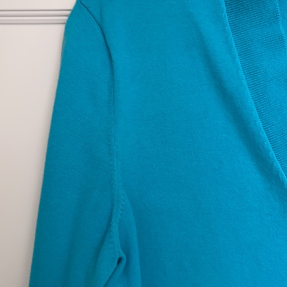 Talbots v-neck sweater EUC in cotton - size Medium in a gorgeous turquoi… - Picture 4 of 8